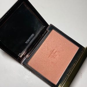 Tom Ford Blush #1 Frantic Pink